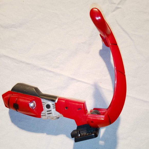 Wonder Man and Yellow Jacket Action Figure - Picture 11 of 11